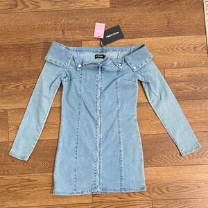 PrettyLittleThing Light Blue Off-Shoulder Denim Dress